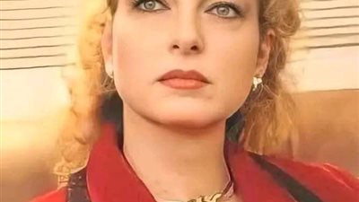 ملكة جمال في شبابها ولم تتزوج الى حد الآن الفنانة نادين الخوري أخيرًااا كشفت عن السر اللي مخليها لم تتزوج لحد هاد الوقت 