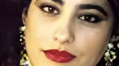 خمن مين تكون؟ فنانه مشهورة جدا جدا  شكلها قبل عمليات التجميل