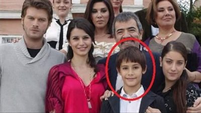 يلي متذكرين هذا الشاب فأنتم فعلا من الجيل الجميل الذي لا يتكرر